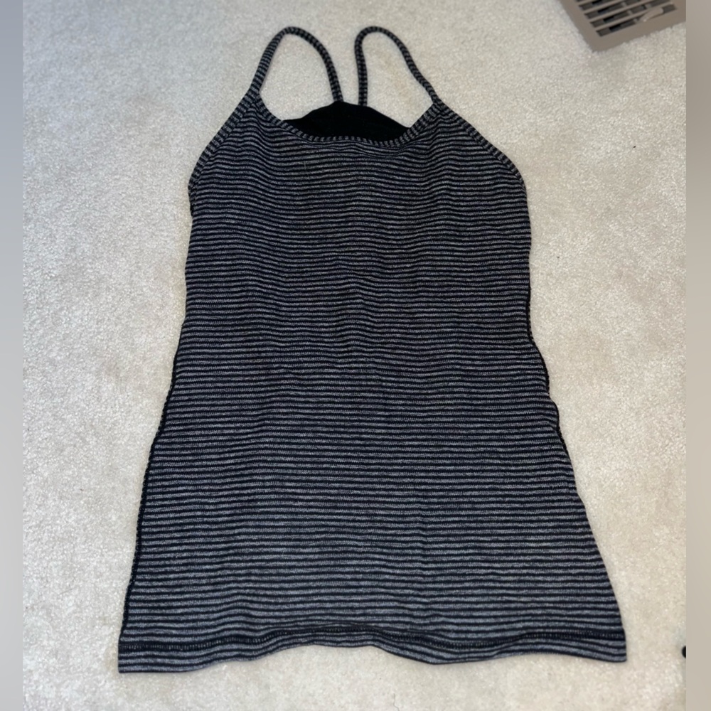 Lululemon Tank Top size 6